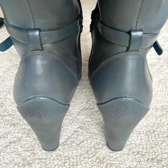 ECCO Tall Gray Leather Heeled Boots Ankle Strap Side Zip | EU 39 US 8.5 - Picture 6 of 11